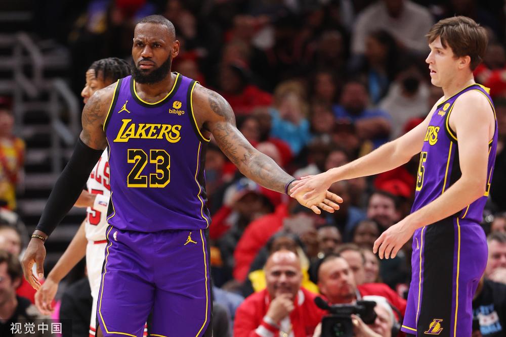 的项目之一 的项目之一